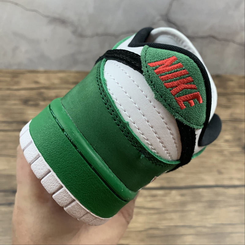 Nike Dunk Low - SB PRO - Classic Green / Clrck - Nhitc - Red