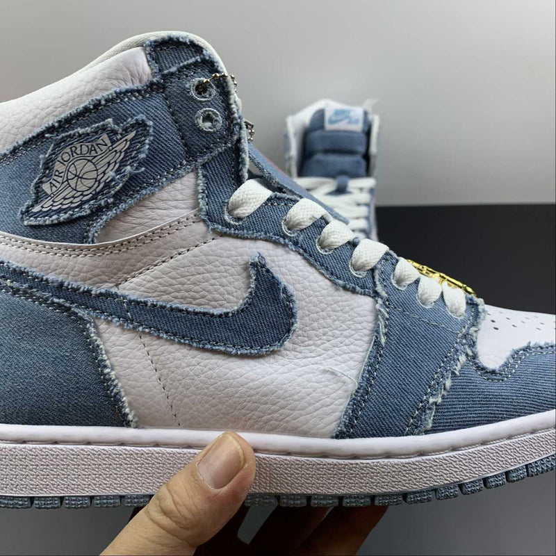 Nike Air Jordan 1 Retro High OG - Denim / White - Sail