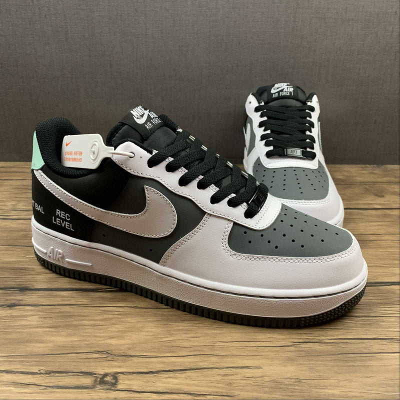 Nike Air Force 1 - '07 - Black / Gray / White