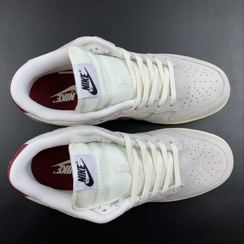 Nike Dunk Low - Beige / Wine Red