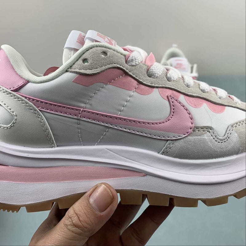 Nike Sacai - Vaporwaffle - White / Pink