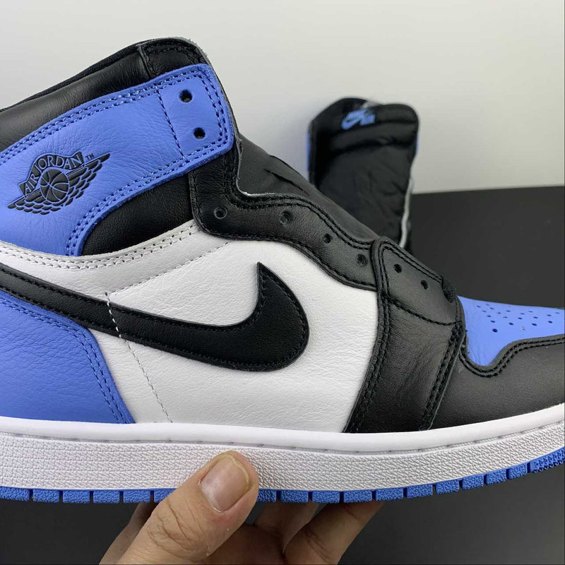 Nike Air Jordan 1 - Retro High OG - University Blue / Black - White