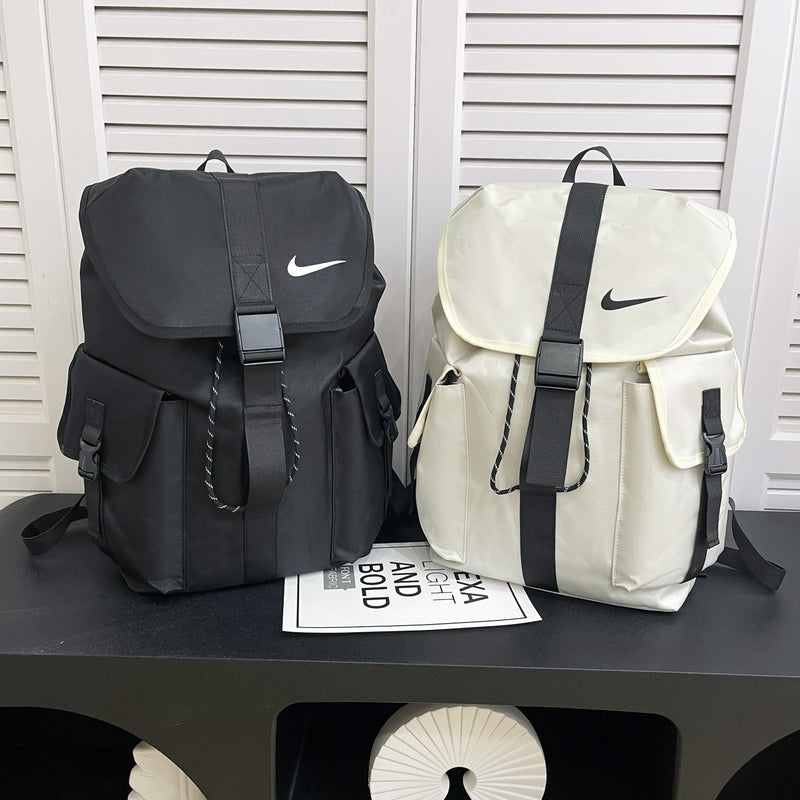 Mochila - Nike - Unissex Preto e Branco