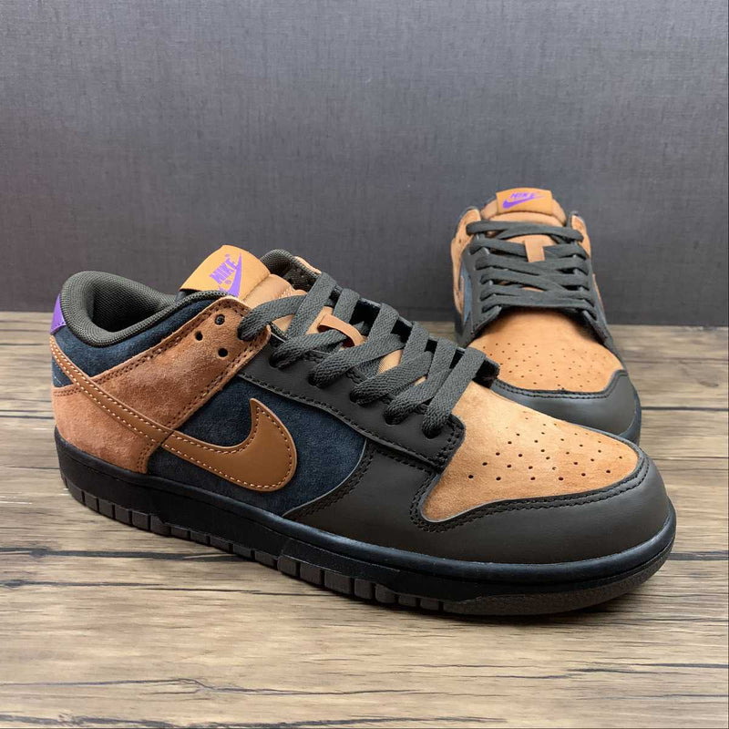 Nike Dunk Low - RETRO PRM - Off Noir / Cider - Dark Chocolate