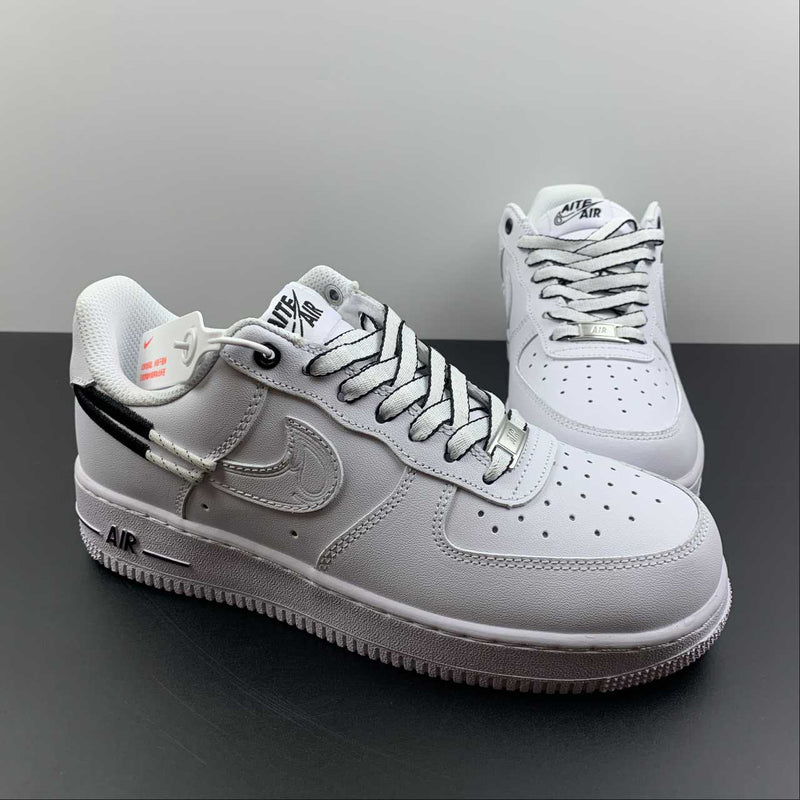 Nike Air Force 1 - WMNS White / Black