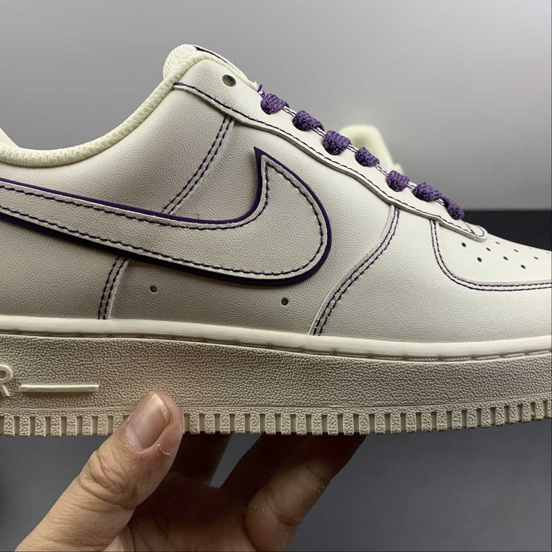 Nike Air Force 1 - '07 - Beige / Purple