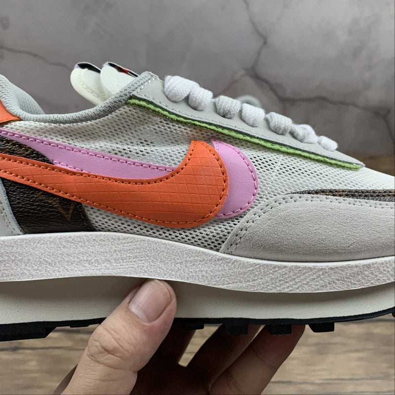 Nike Sacai - Ldwaffle - Medium Grey / Orange - Pink