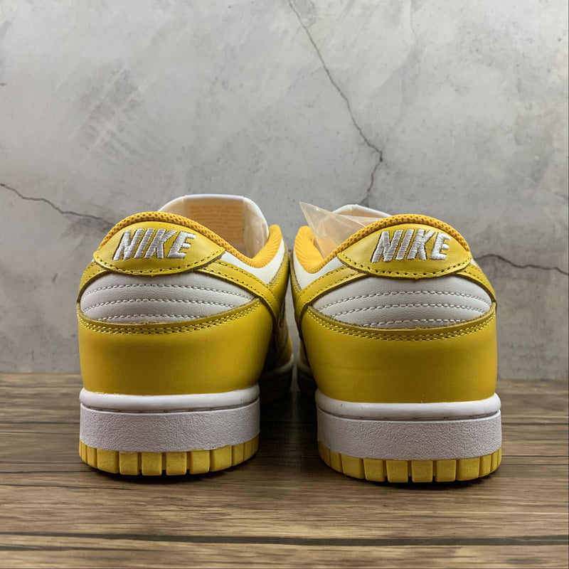 Nike Dunk Low - SP - White / Yellow