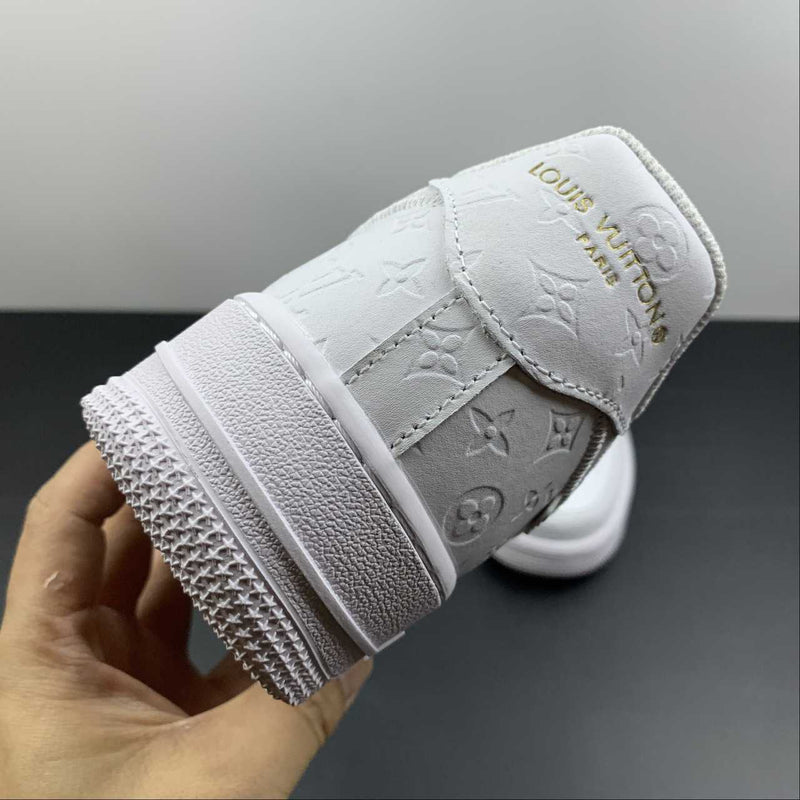 Nike Air Force 1 - Louis Vuitton - White / Gold