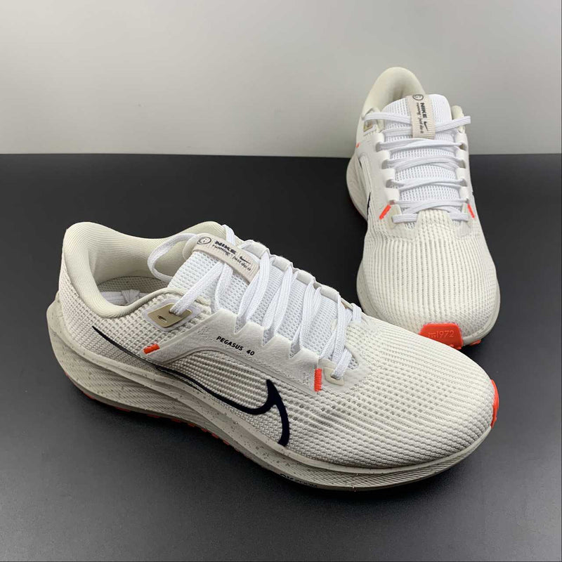 Nike Air Zoom - Pegasus 40 - Cream / Navy / University Red / Light Khaki