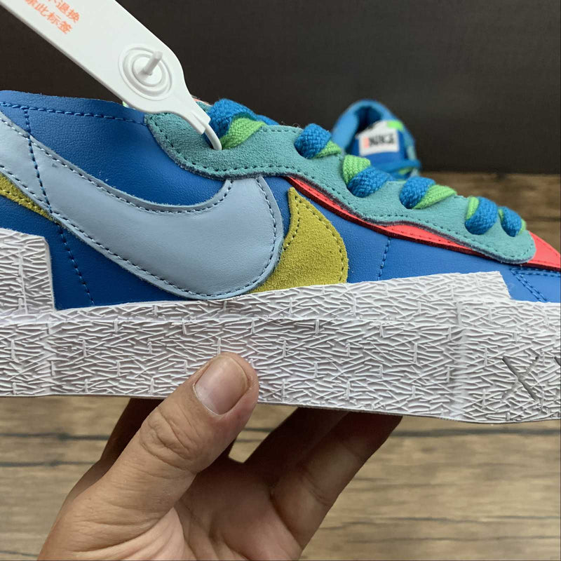 Nike Sacai - Blazer Low - Kawas  - White / Green / Lake Blue