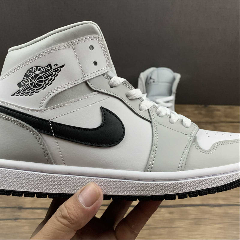 Nike Air Jordan 1 - MID - Grey Fog / Black - White