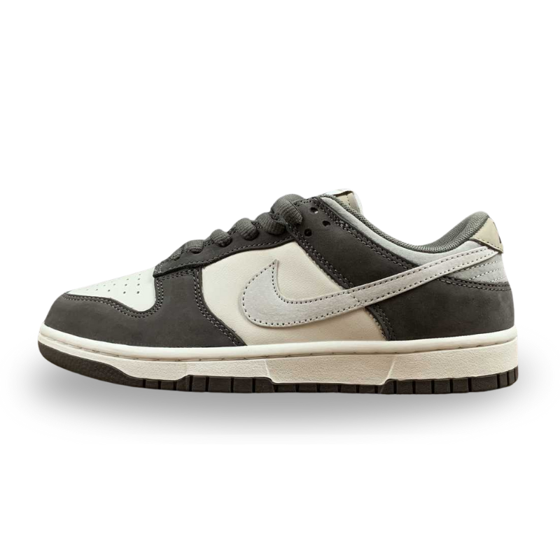 Nike Dunk Low - Katsuhiro ô Tomo - Dk. Brown / Beige White