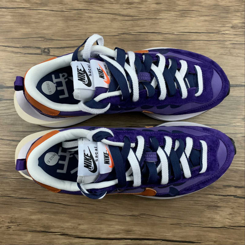 Nike Sacai - Vaporwaffle - White / Deep Purple / Orange