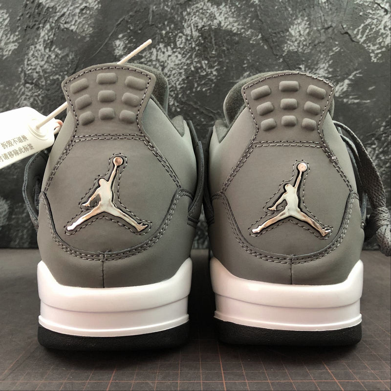 Nike Air Jordan 4 Retro - Gray / Light Grey / Black