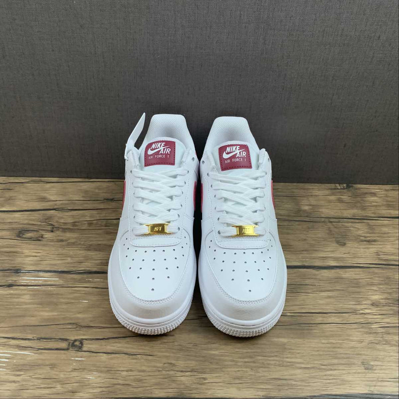 Nike Air Force 1 - '07 - White / Noble Red-White-White