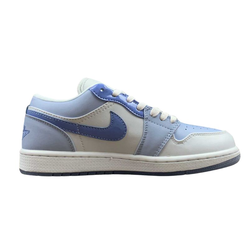 Nike Air Jordan 1 - LOW -Light Blue / White