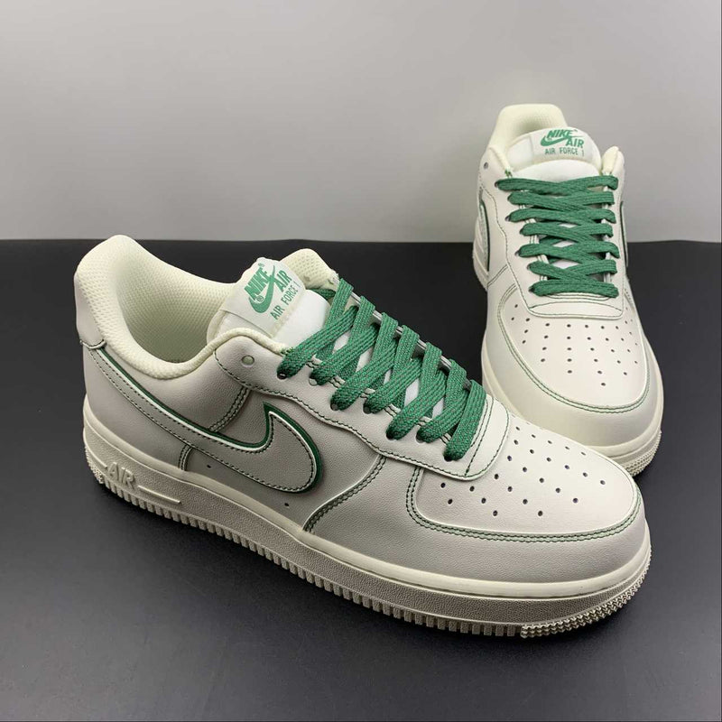 Nike Air Force 1 - '07 - Beige / Green