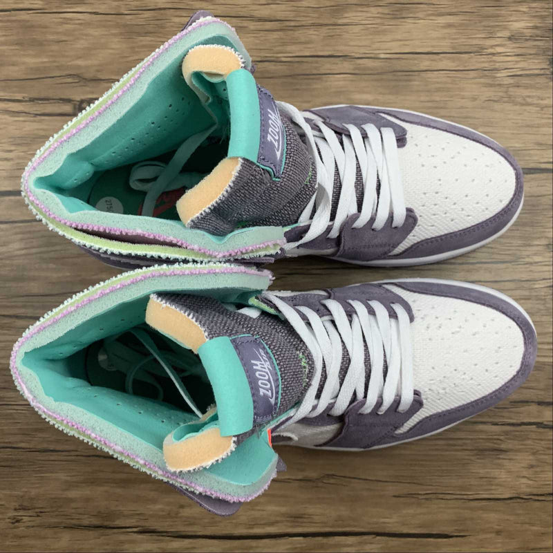 Nike Air Jordan 1 - Zoom Confort Tropical Twist - White / Grape Violet / Green