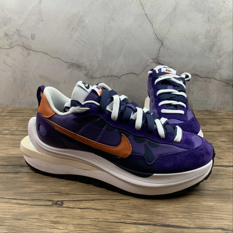 Nike Sacai - Vaporwaffle - White / Deep Purple / Orange