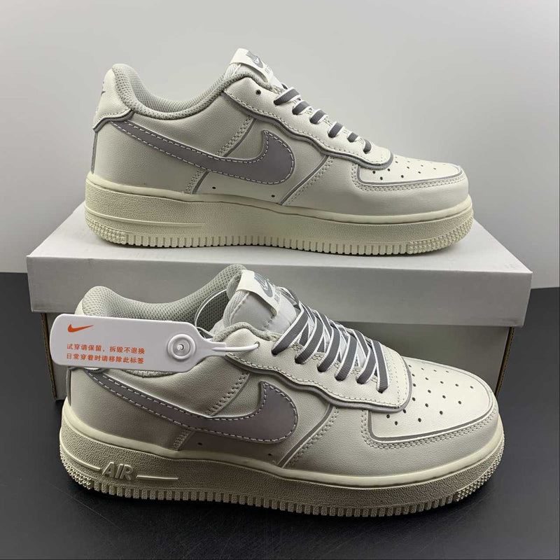 Nike Air Force 1 - '07 - Beige / Grey