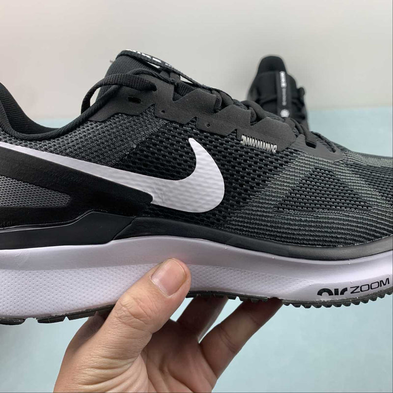 Nike Air Zoom - Structure 25 - Black / White - Iron Grey