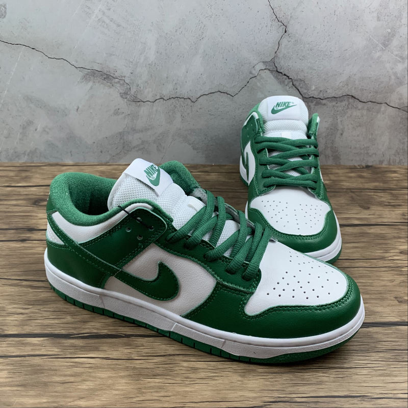 Nike Dunk Low - SB PRO - Grass Green / White