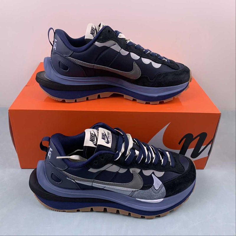 Nike Sacai - Vaporwaffle - DK. Blue / Black