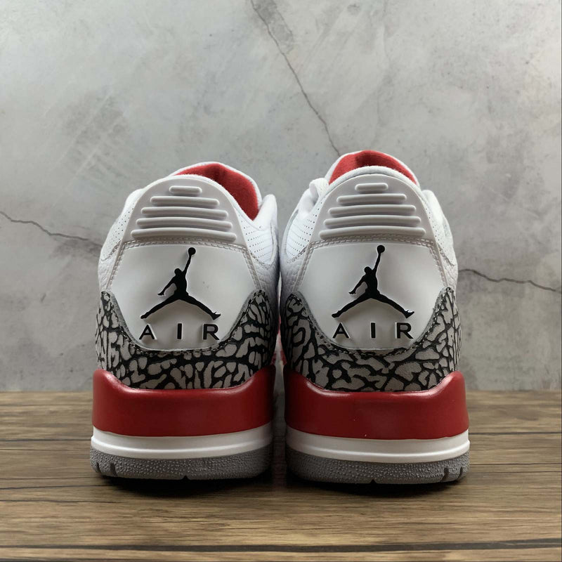 Nike Air Jordan 3 Retro - White / Fire Red - Cement Grey