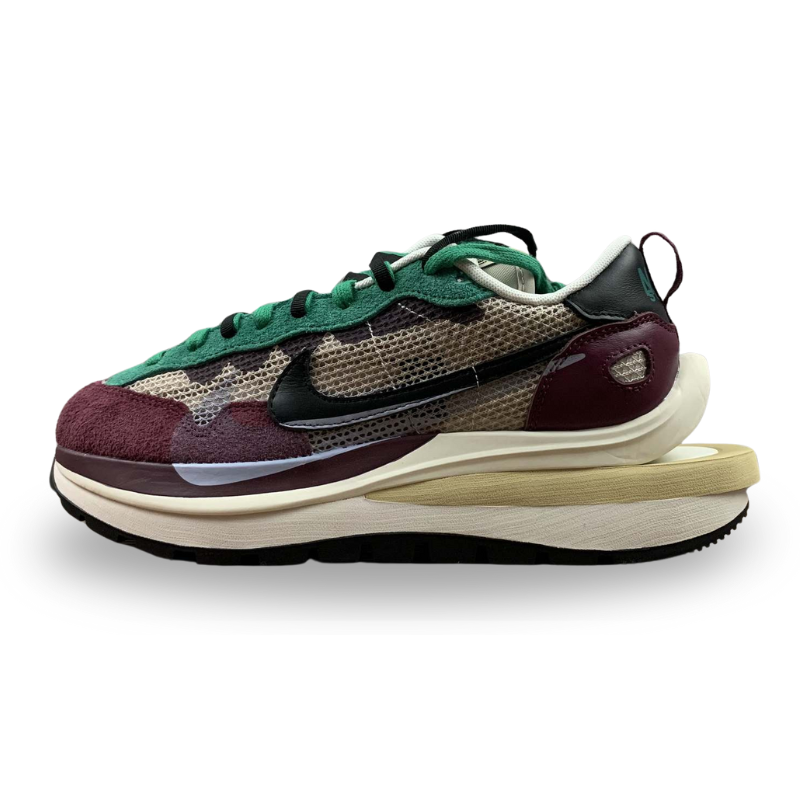 Nike Sacai - Vaporwaffle - Gray / Wine Red - Green