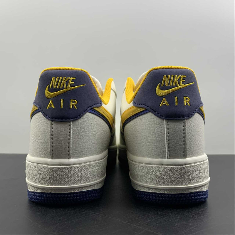 Nike Air Force 1 - '07 - Beige / Yellow