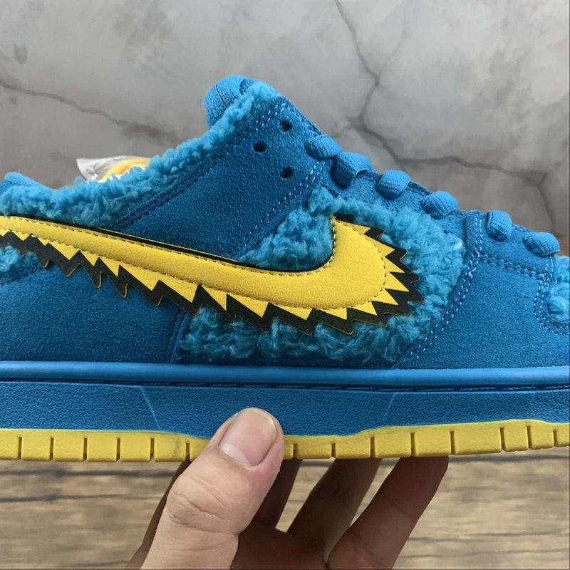 Nike Dunk Low - SB PRO QS - Sky Blue / Yellow