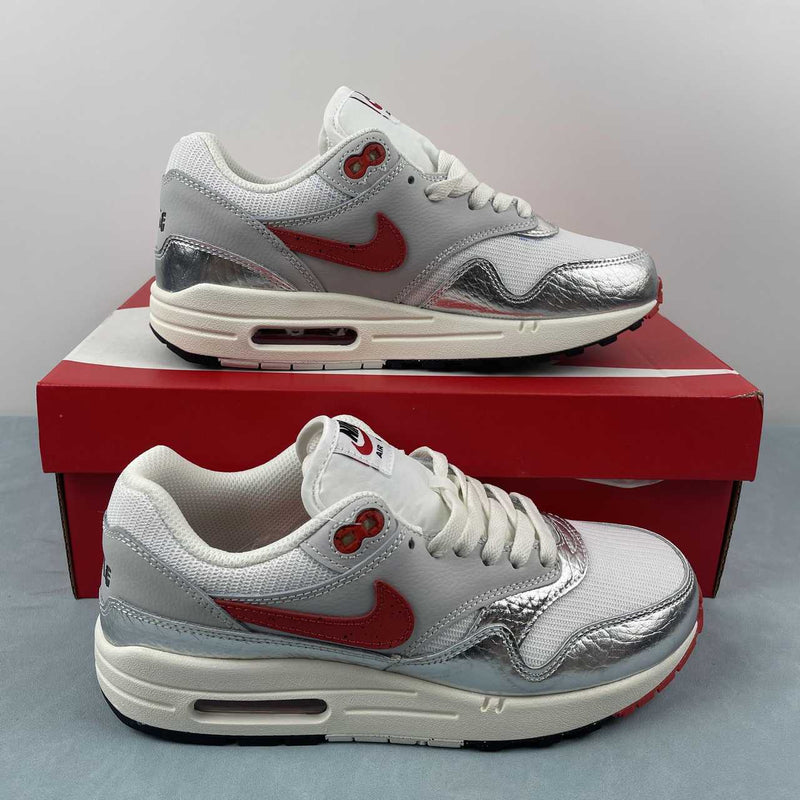 Nike Air Max 1 - PRM - Whiote / Chille Red