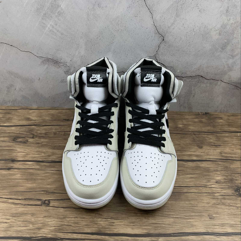 Nike Air Jordan 1 - Zoom Air CMFT - White / Off White