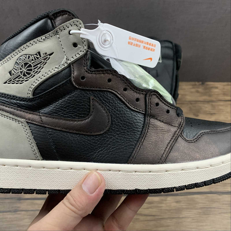 Nike Air Jordan 1 - Retro High OG - Bronze