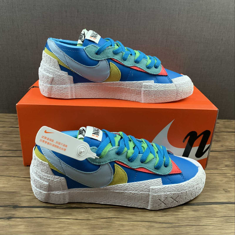 Nike Sacai - Blazer Low - Kawas  - White / Green / Lake Blue