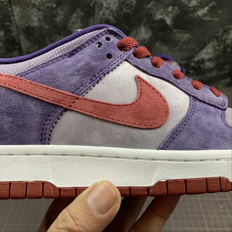 Nike Dunk Low - SP - Daybreak / Barn - Plum