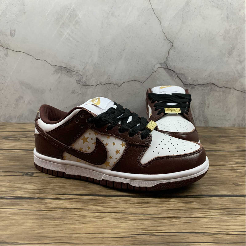 Nike Dunk Low - SUPREME SB - White / Metallic Gold / Black Brown