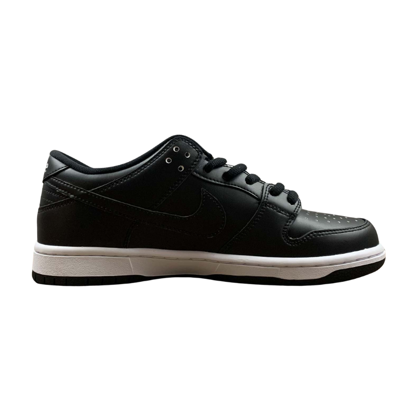 Nike Dunk Low - SB PRO QS - Black / Black