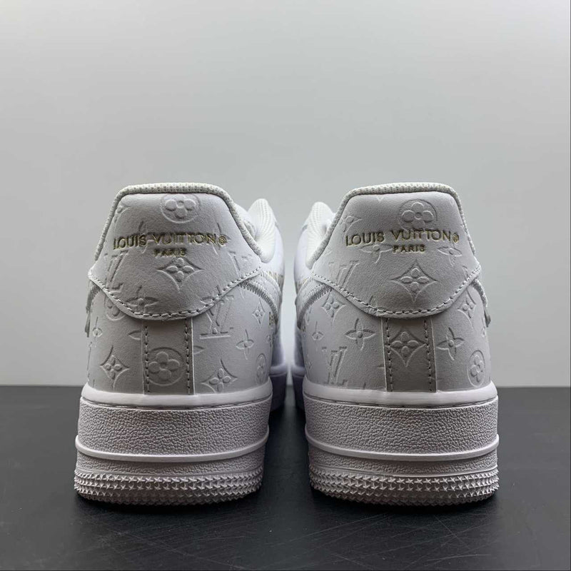 Nike Air Force 1 - Louis Vuitton - White / Gold