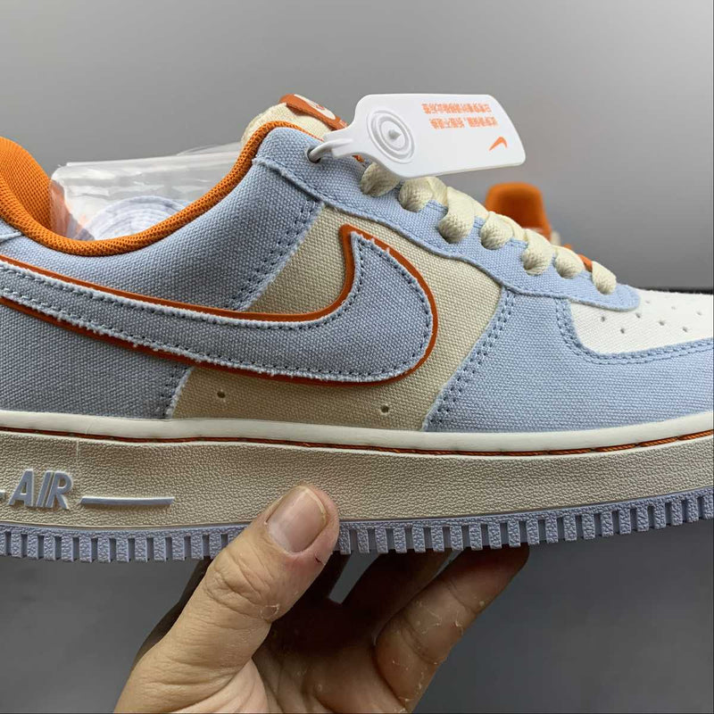 Nike Air Force 1 - '07 - LT. Jade / Beige White