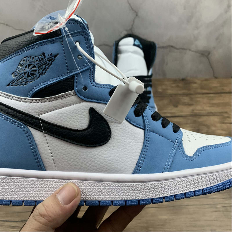 Nike Air Jordan 1 - Retro High OG - Big Snow Blue