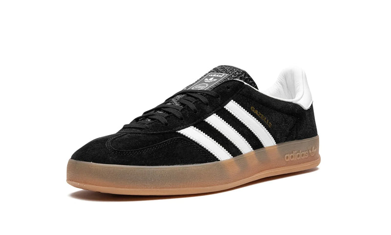 Tênis Adidas Gazelle Indoor Feminino "Black White Gum" Preto / Branco