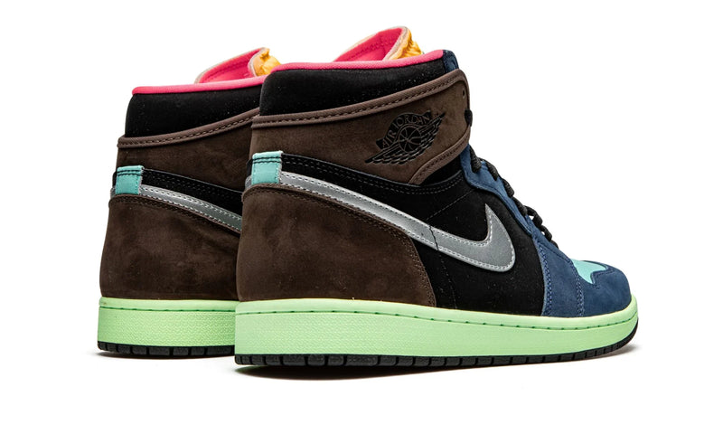 Tênis Air Jordan 1 High "Bio Hack" Colorido