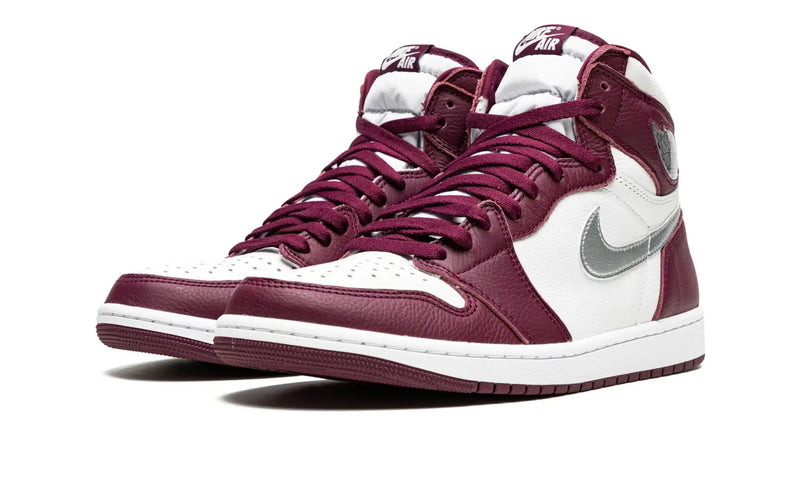 Tênis Air Jordan 1 High "Bordeaux" Bordô