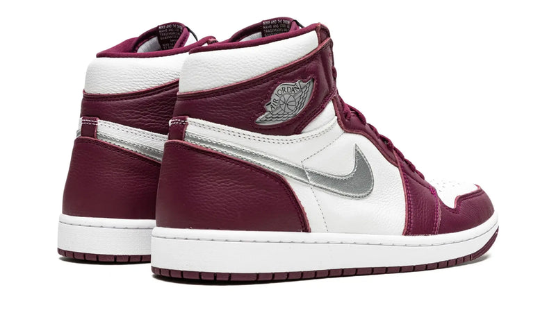 Tênis Air Jordan 1 High "Bordeaux" Bordô