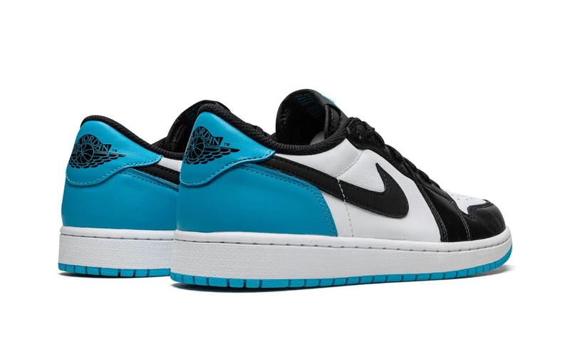 Tênis Air jordan 1 Low "UNC" Azul / Preto