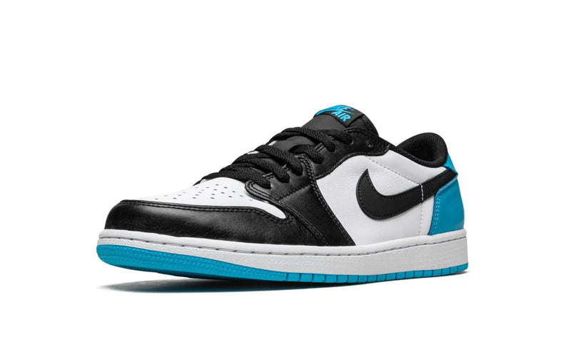 Tênis Air jordan 1 Low "UNC" Azul / Preto