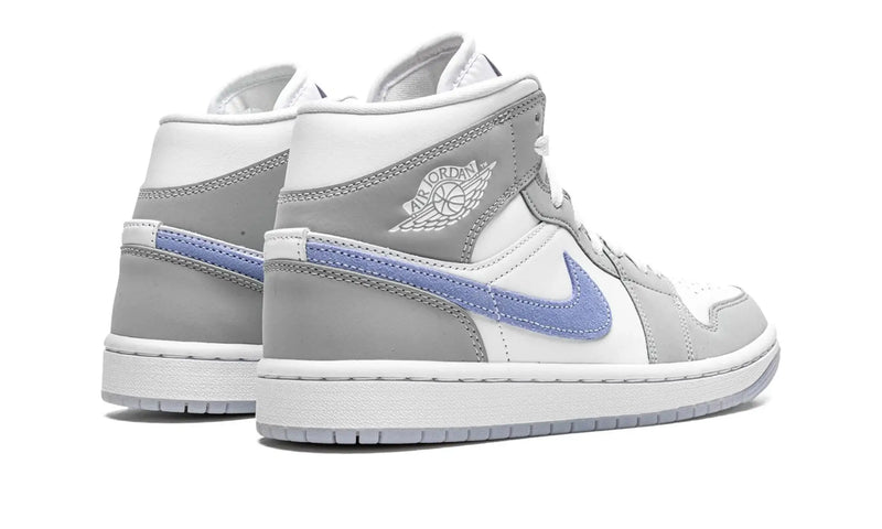 Tênis Air Jordan 1 Mid Feminino "Wolf Grey" Cinza