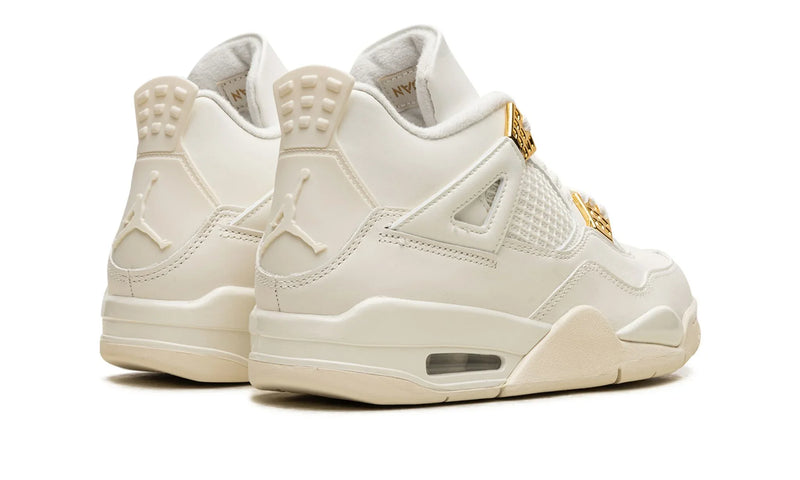 Tênis Air Jordan 4 "Metallic Gold" Branco / Dourado